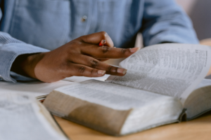 What Is the Best Order to Read the Bible?