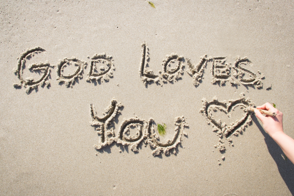 How Do You Know God Loves You? (with 30 God Loves Me Quotes)